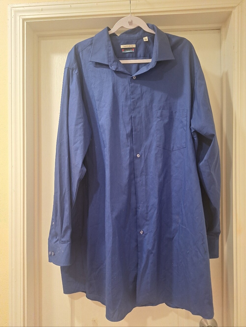 Classic Men's Blue Dress Shirt - Tailored Collar Van Heusen 19 35/36 Tall